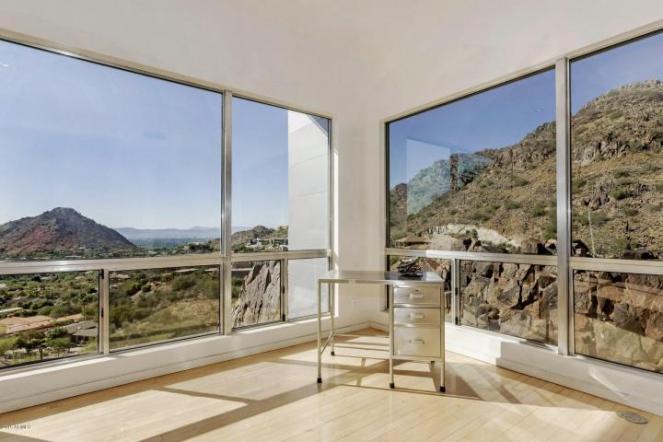 Redesigned Modernistic home with stunning views up for grabs at $1.675 Million 12
