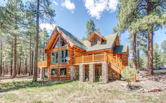 Flagstaff's Mountain Masterpiece, Stunning one-of-a-kid log home 3